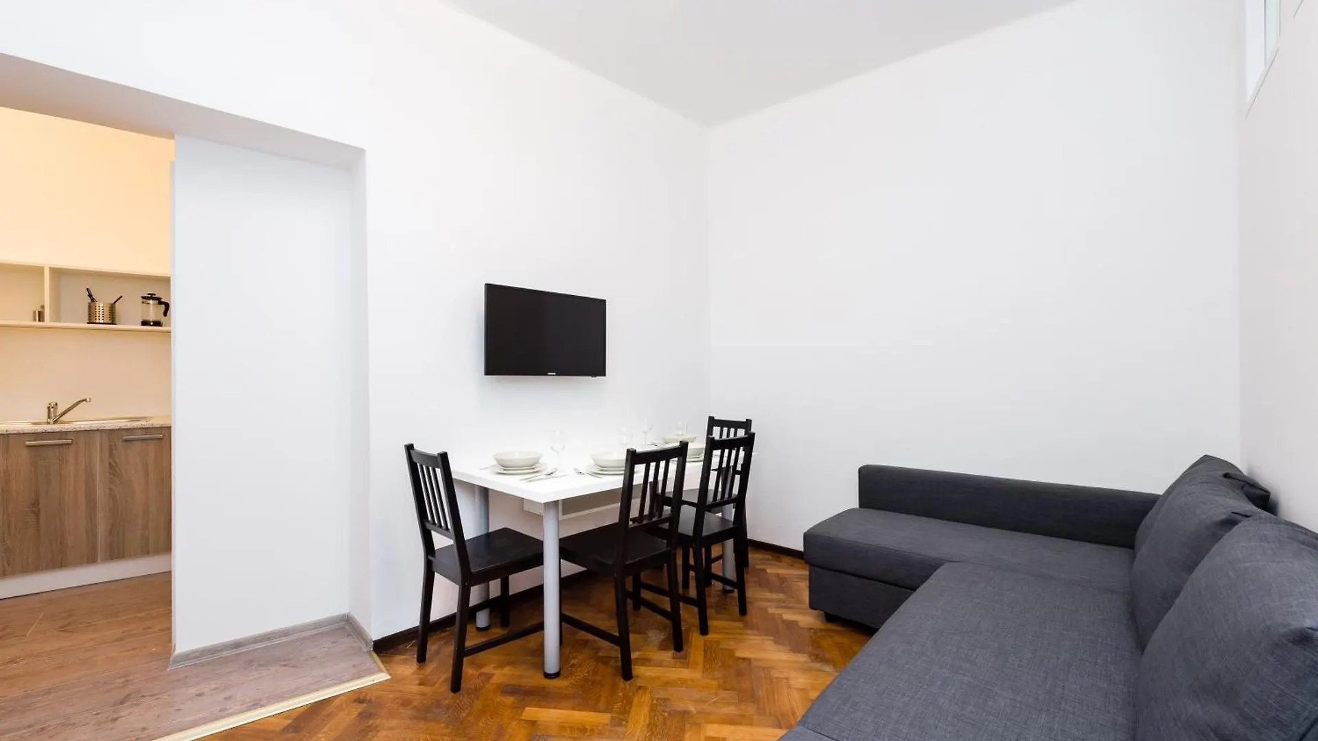 Affordable Stay Navratilova Prag Apartment